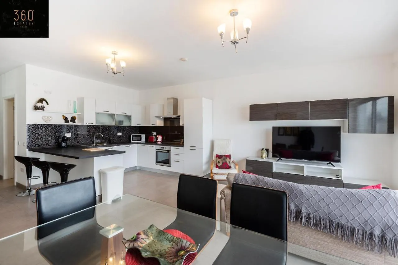 Apartment A Charming, Relaxing 2Br Home In St Julians W/Wifi By 360 Estates Saint Julian's
